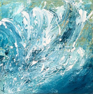 FURIA-IMPULSO CERO Olas en tonos azules y blancos, con toques de dorado, creando una sensación de movimiento.